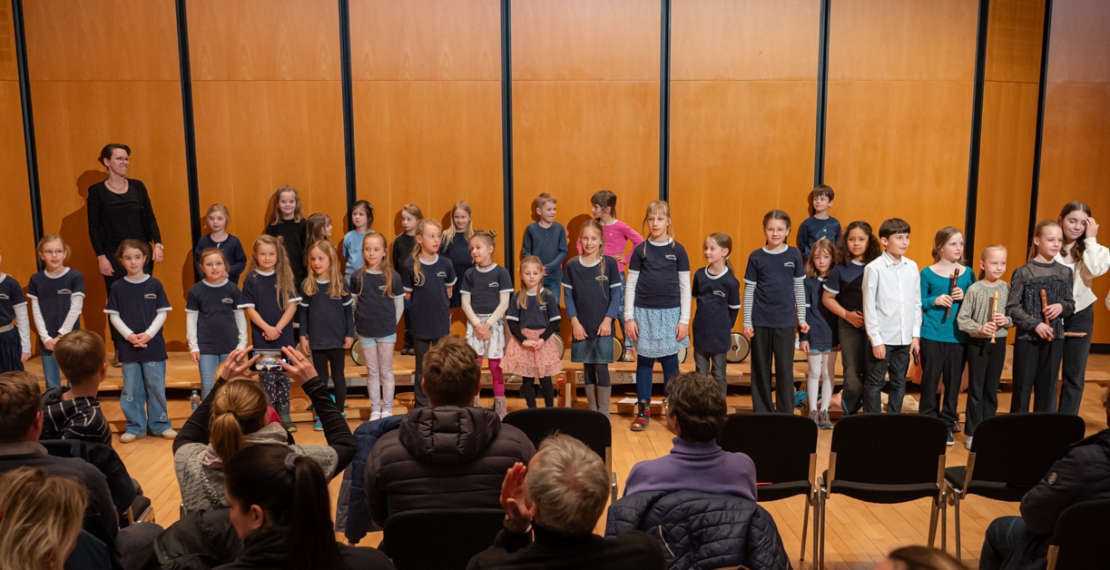 Kinderchor, Grundkurs und Blockflötenensemble im Mareissaal Kolbermoor 